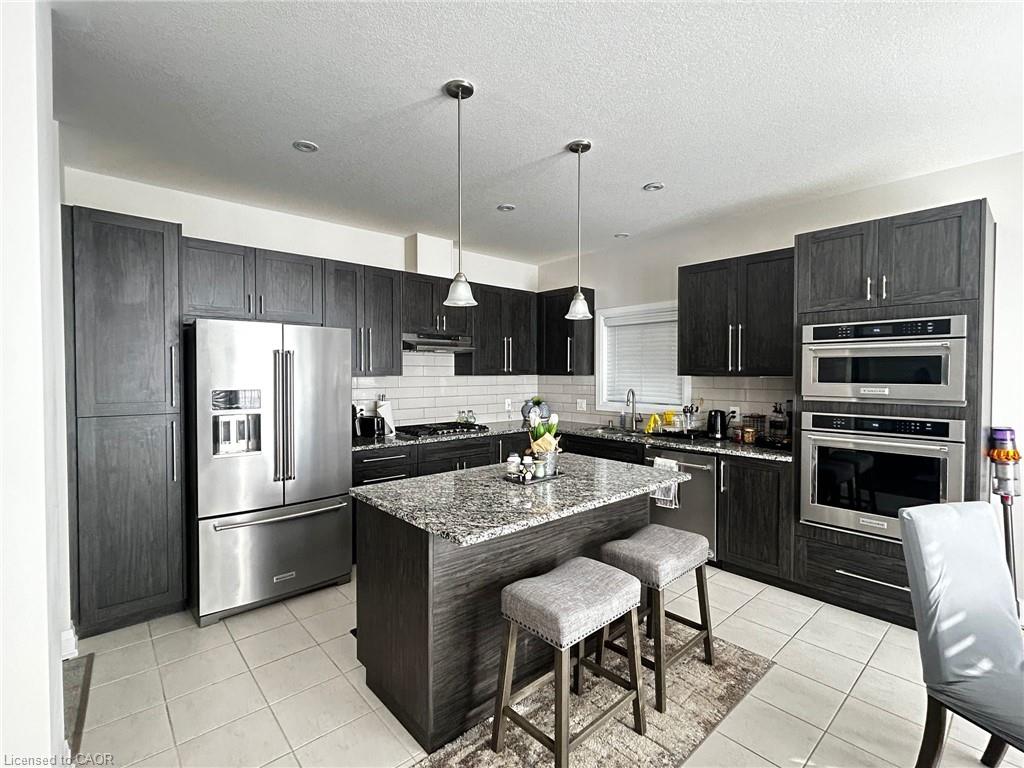 253 Sedgewood Street, Kitchener, ON, N2P 0G7 photo 3