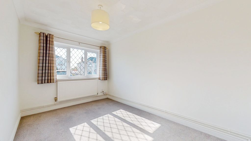 Additional image 5 of 2 bed flat for salePantbach Road, Rhiwbina, Cardiff CF14