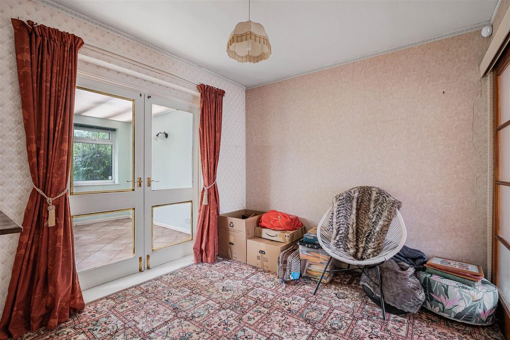 Additional image 7 of 3 bed semi-detached house for saleFairbairn Road, Cambridge CB4