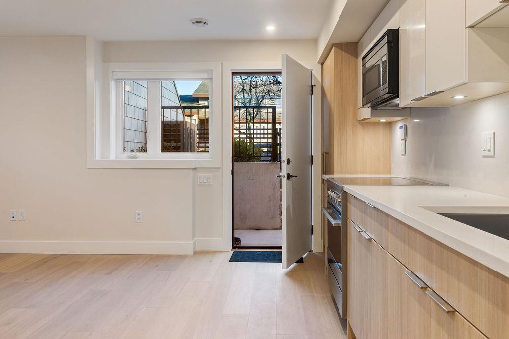 Additional image 3 of 1-1933 Templeton Drive, Vancouver, BC, V5N 4V9