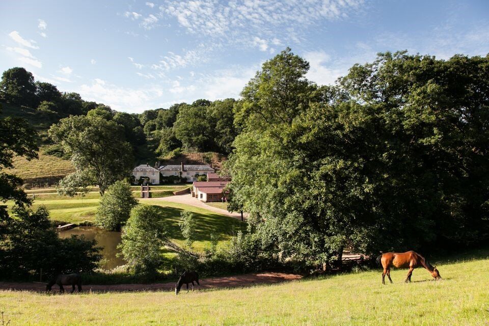12 bed equestrian for saleCadeleigh, Tiverton, Devon EX16