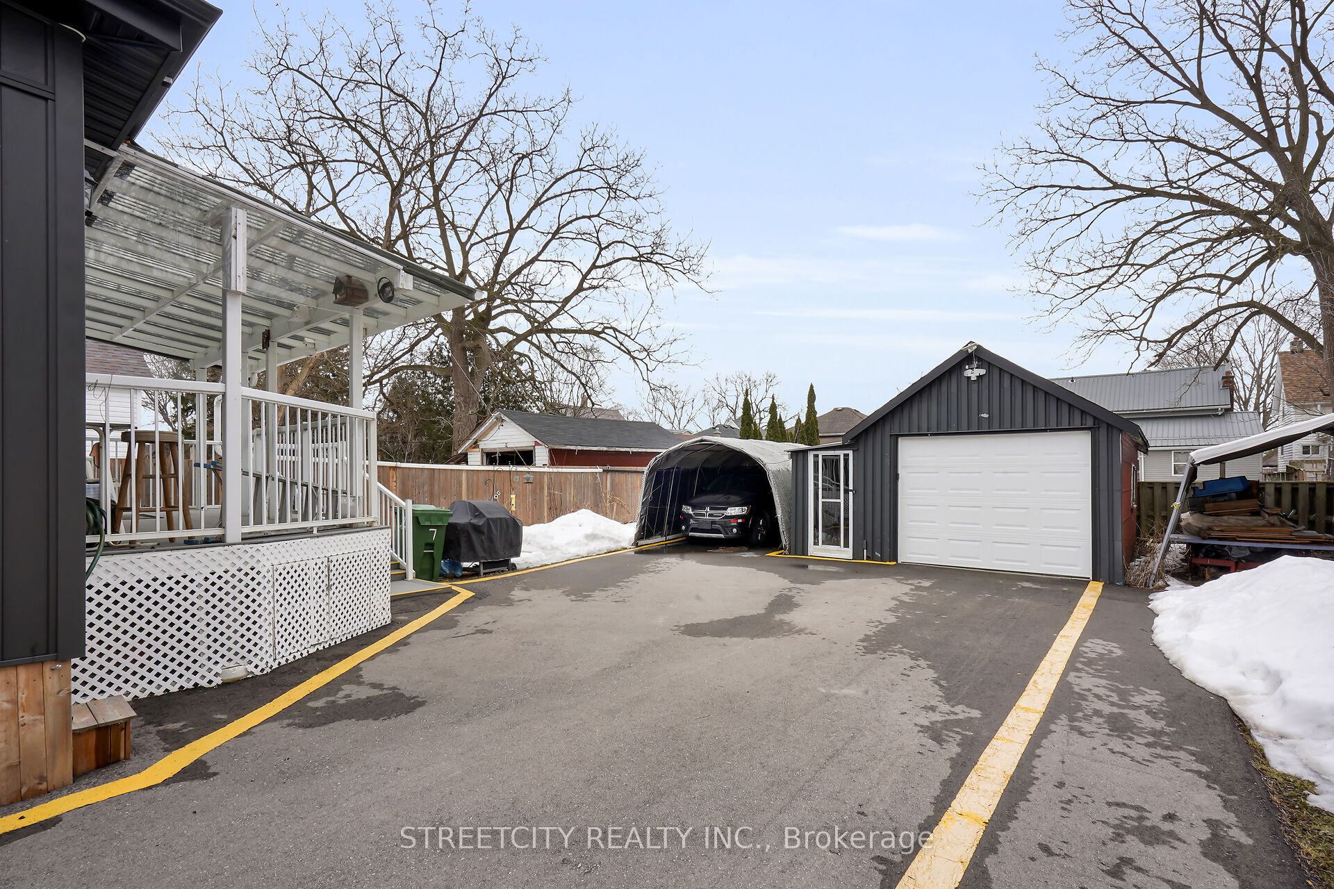 7 Myrtle Street, St. Thomas, ON, N5R 2E6 photo 3