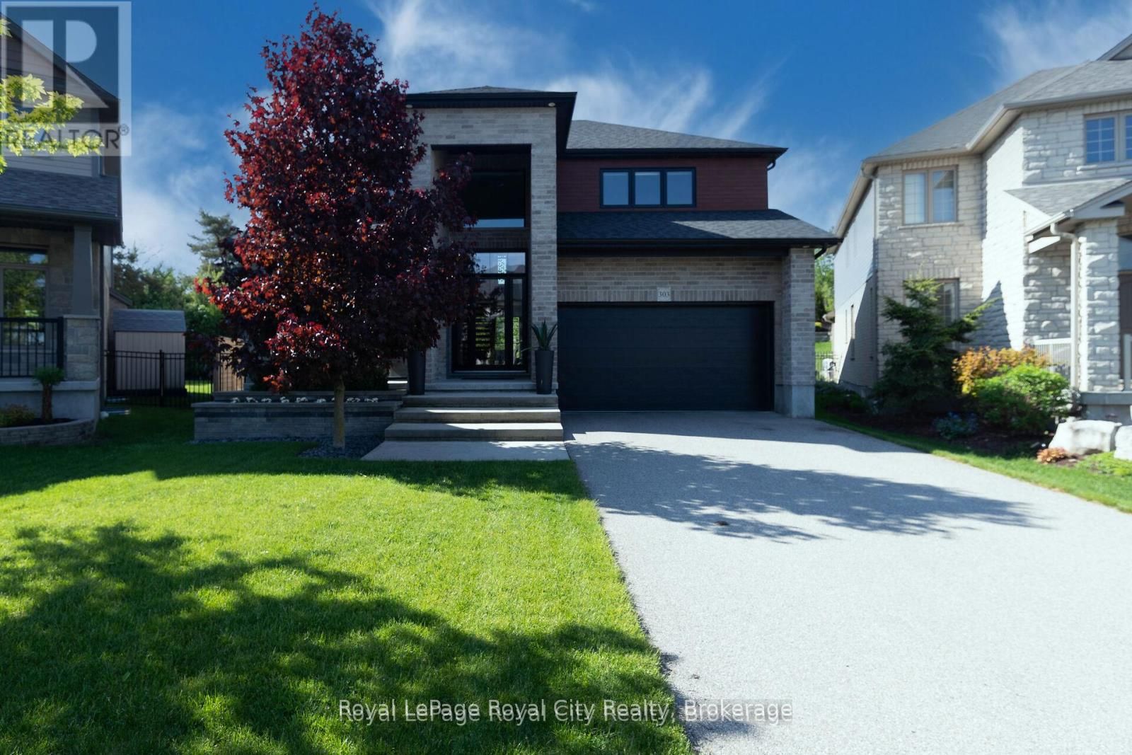 303 Gosling Gardens, Guelph, ON, N1L 0M1