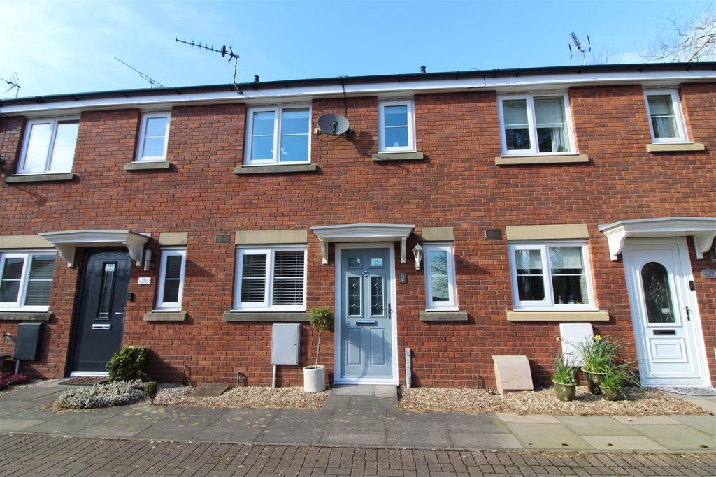 2 bed terraced house for saleSchool Way, Blackwood NP12