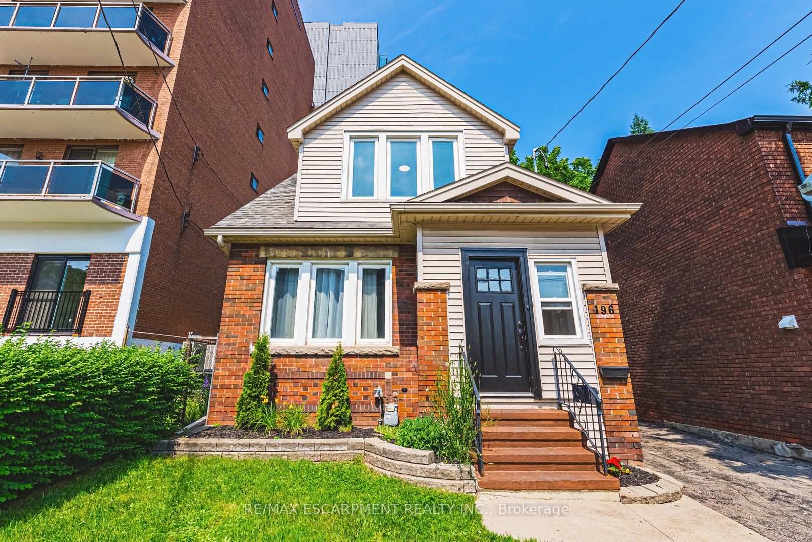 196 Walnut Street, Hamilton, ON, L8N 2M1