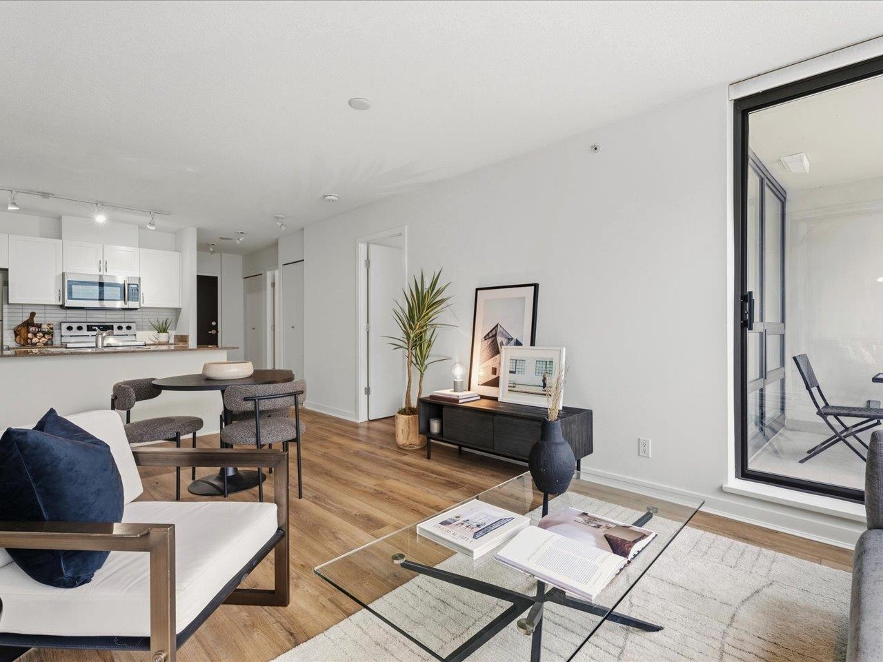 Additional image 5 of 503-933 Hornby Street, Vancouver, BC, V6Z 3G4