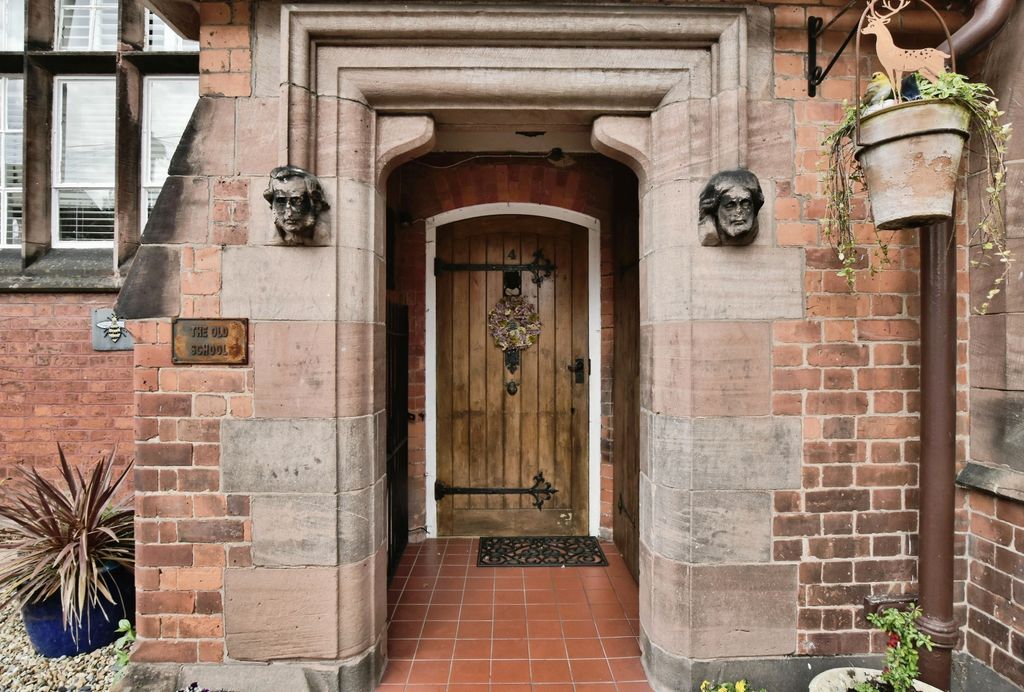 Additional image 18 of 4 bed mews for saleHartford Road, Davenham, Northwich CW9