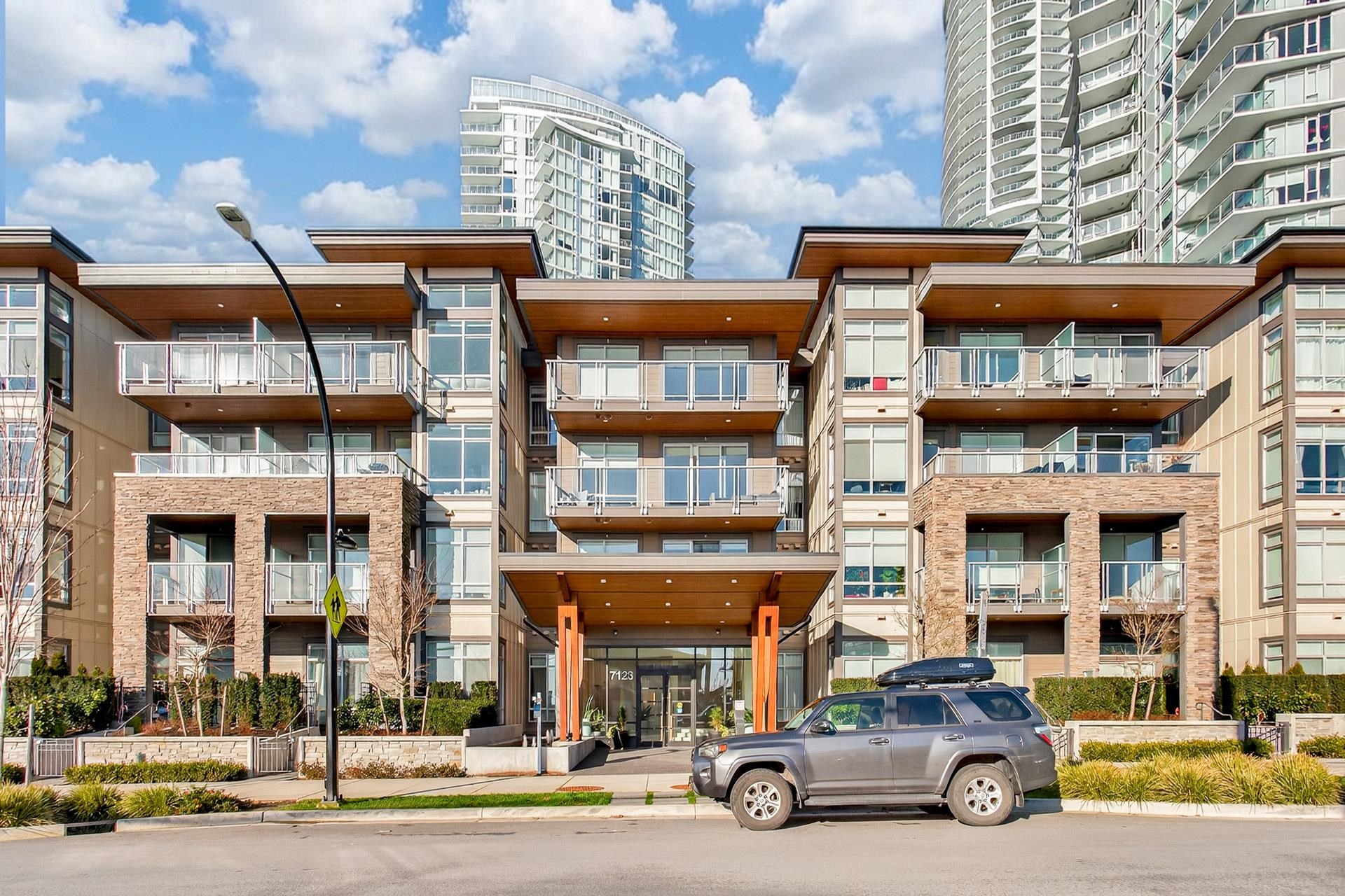 Additional image 2 of 210-7123 11th Avenue, Burnaby, BC, V3N 0J6