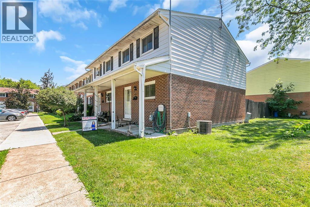 Additional image 2 of 2-2994 Meadowbrook Lane, Windsor, ON, N8T3G8