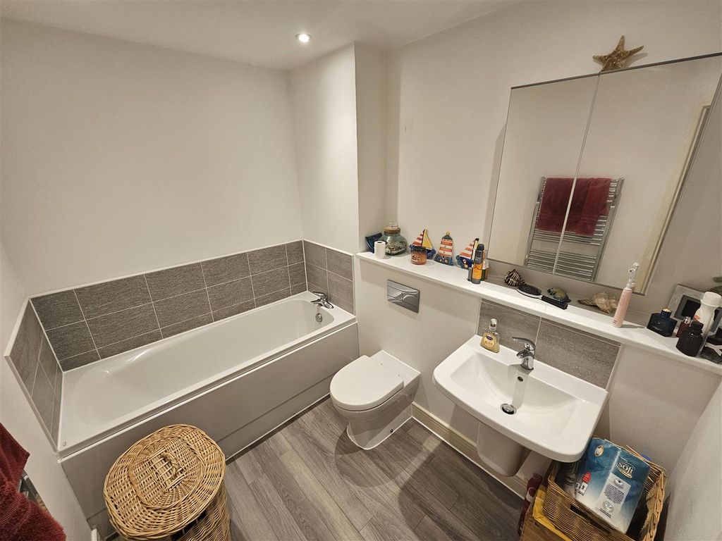 Additional image 13 of 2 bed flat for saleMayfield House, The Boulevard, The Mill, Cardiff CF11