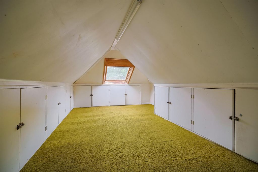Additional image 17 of 7 bed detached house for saleFairways, 22, Ar Y Bryn, Pembrey, Burry Port SA16