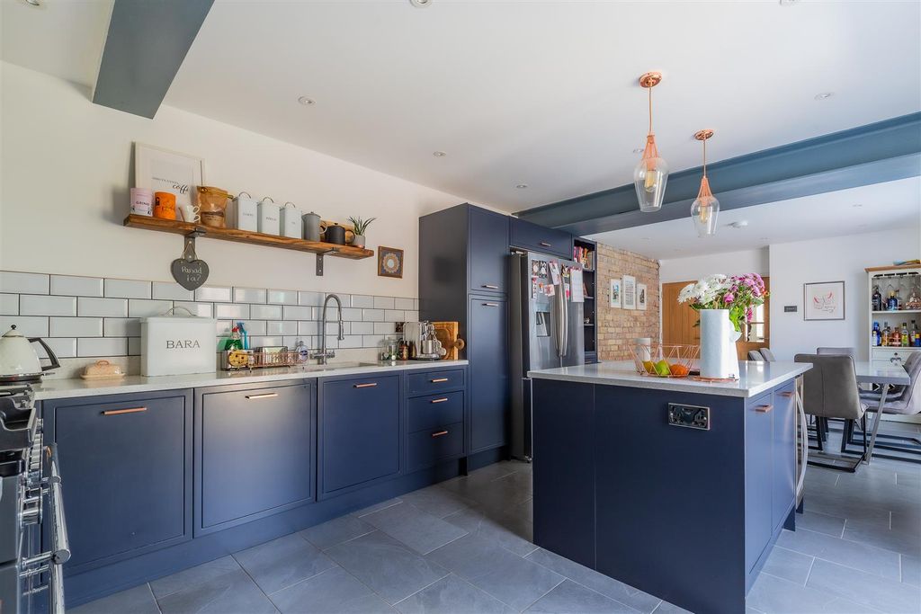 Additional image 13 of 4 bed end terrace house for saleAtlas Place, Cardiff CF5
