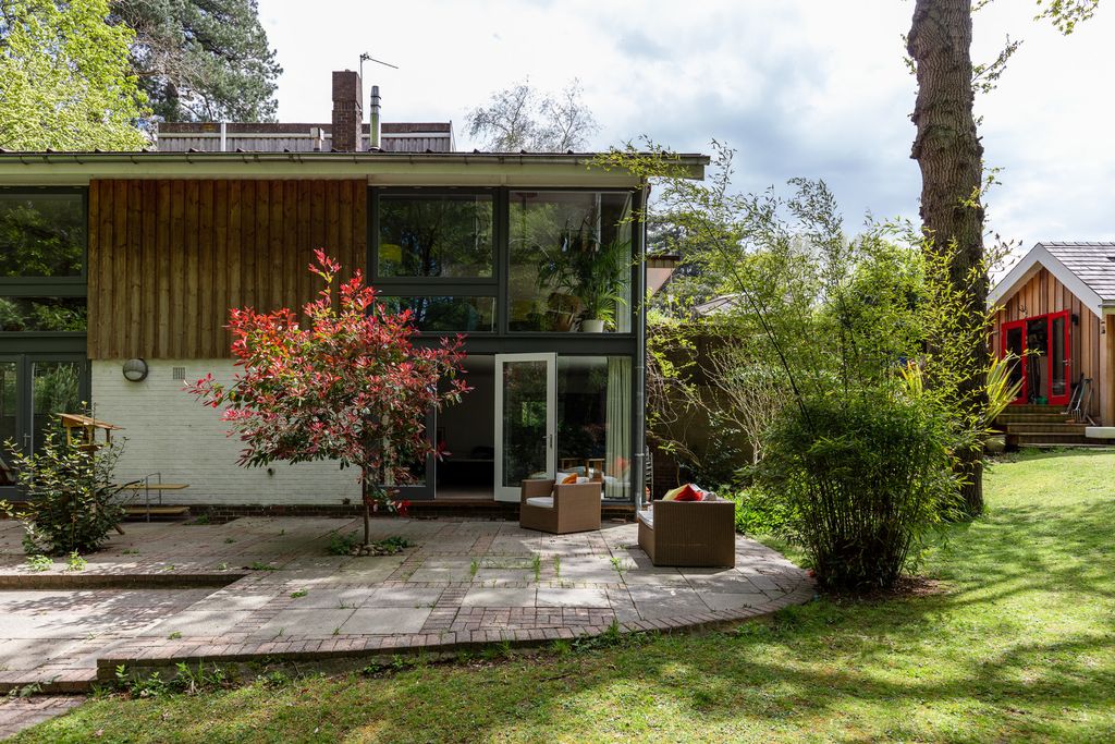 Additional image 5 of 6 bed detached house for saleWykeham Close, Southampton, Hampshire SO16