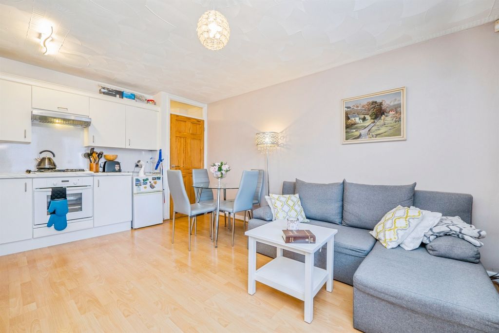 Additional image 2 of 1 bed flat for salePearl Street, Splott, Cardiff CF24