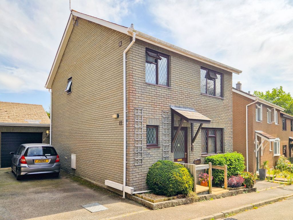 Additional image 5 of 3 bed property for sale31 La Ville Au Roi, St Helier JE2