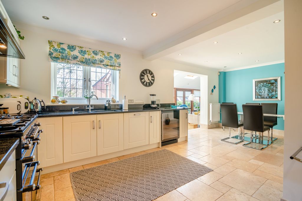 Additional image 10 of 5 bed detached house for saleCenturions Court, Caerwent, Caldicot, Monmouthshire NP26