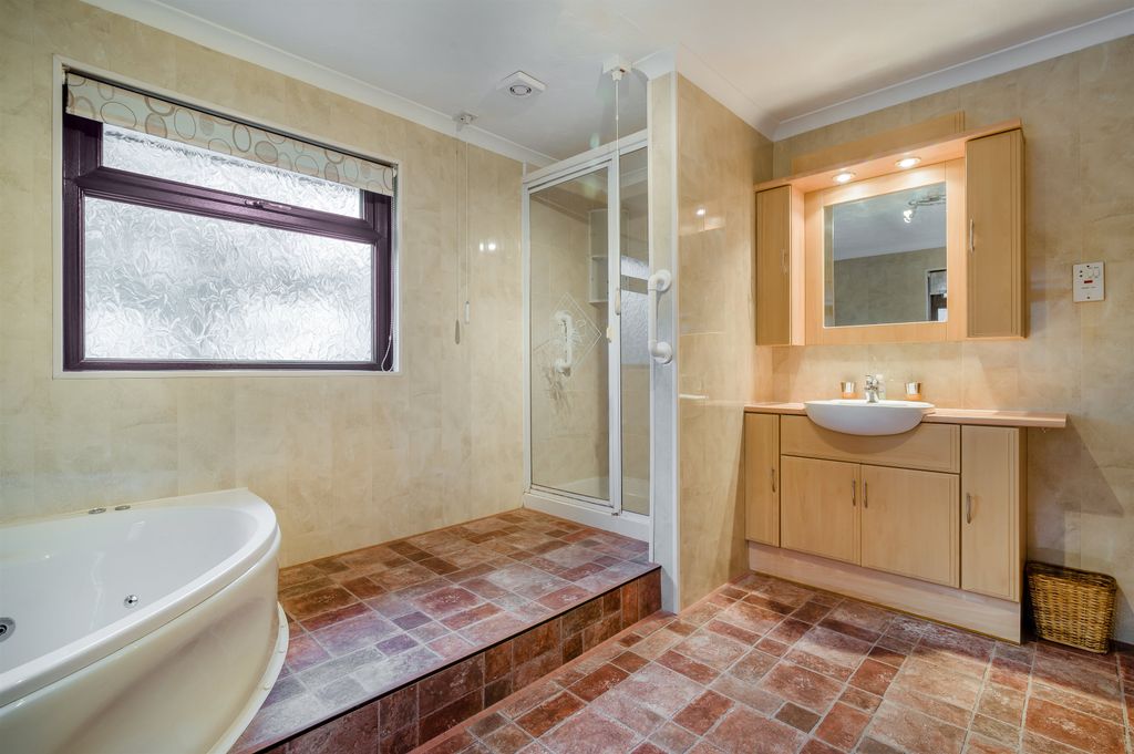 Additional image 18 of 4 bed detached house for salePwll-Pen Court, Hartridge Farm Road, Llanwern, Newport, Newport NP18