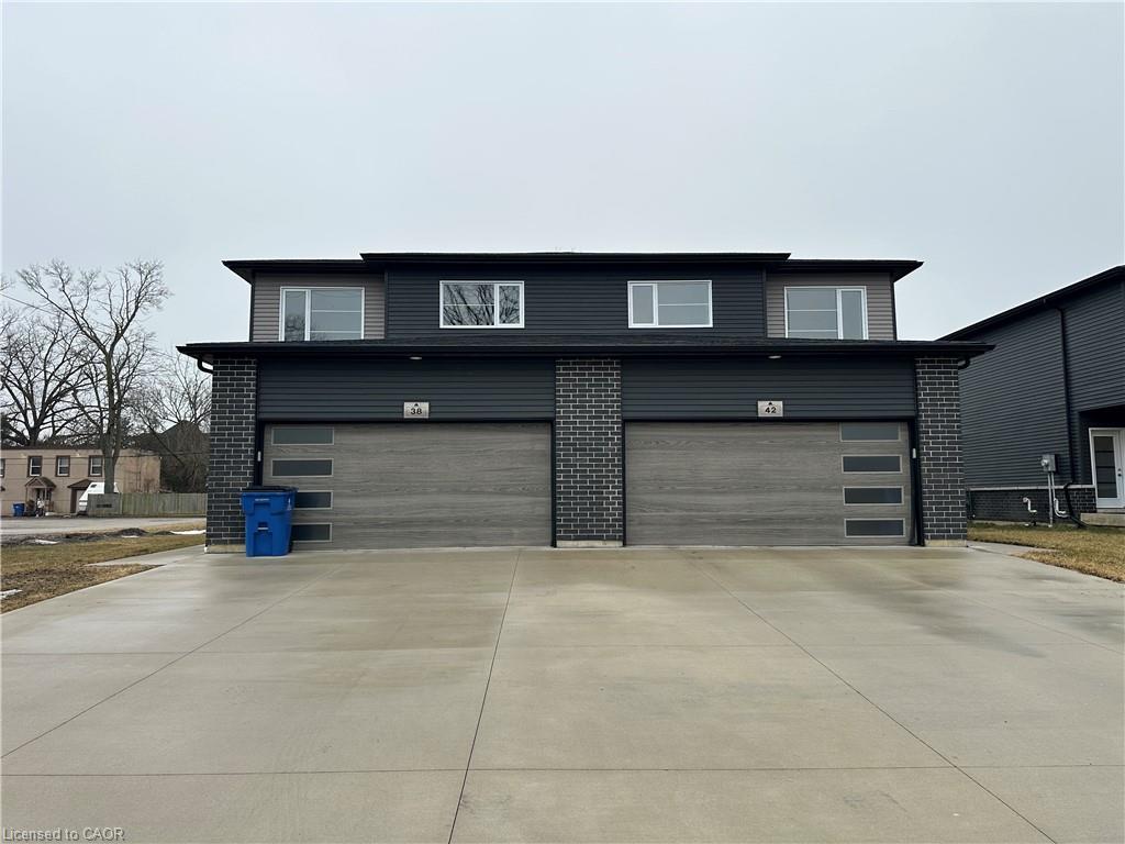 42 Llydican Avenue, Chatham, ON, N7L 0B6