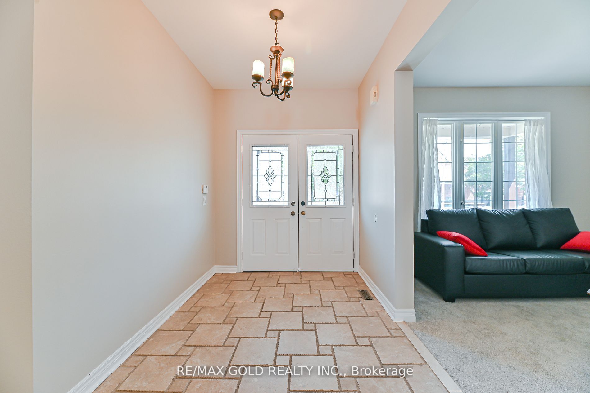 Additional image 3 of 45 Treeline Boulevard, Brampton, ON, L6P 1E4