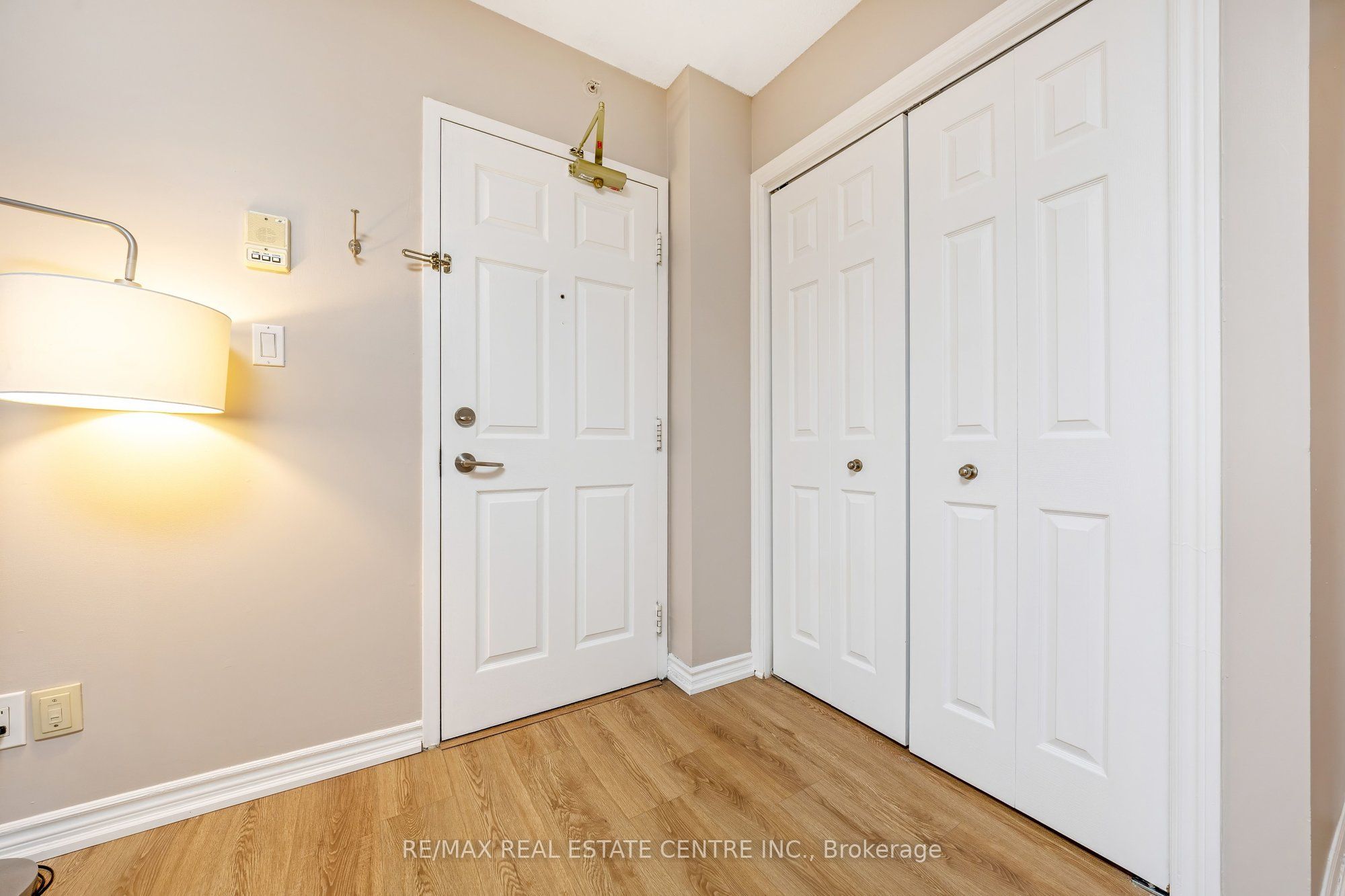 Additional image 6 of 308-4025 Kilmer Drive, Burlington, ON, L7M 4M5