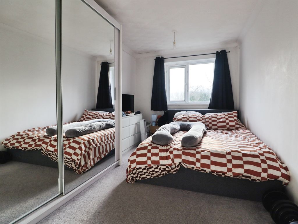 Additional image 4 of 1 bed flat for saleLaleston Close, Cardiff CF5