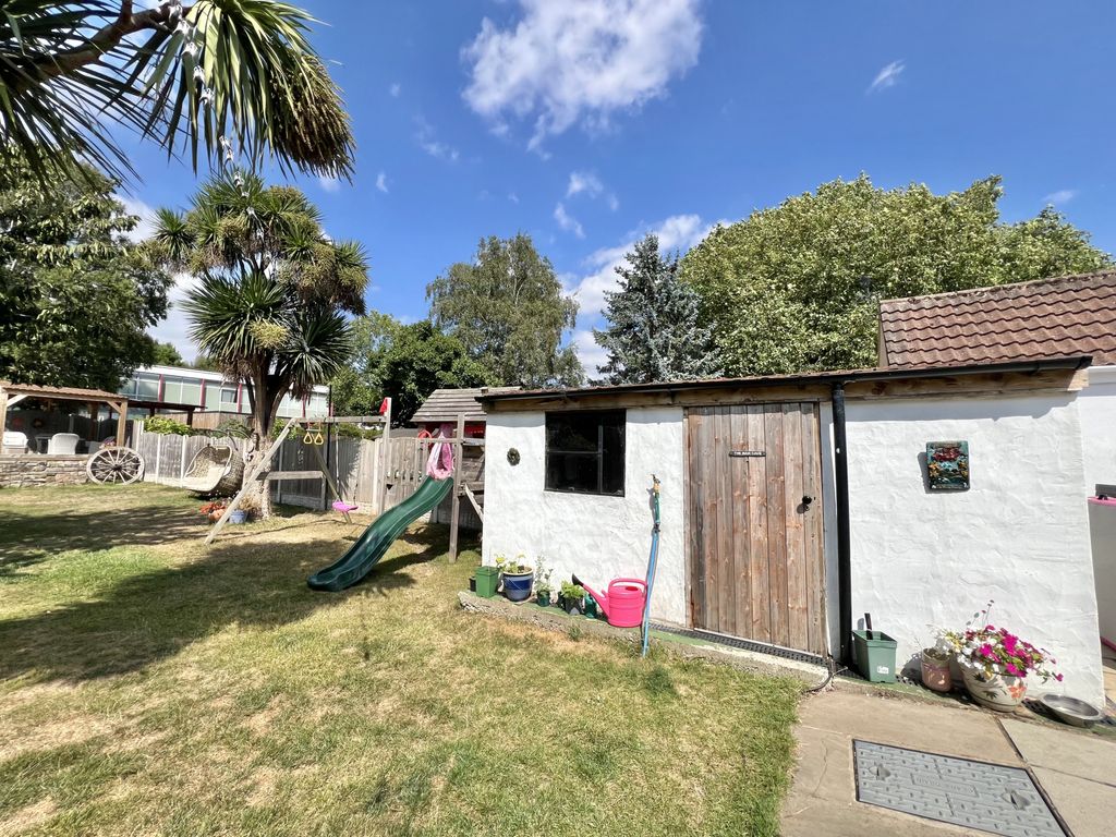 Additional image 26 of 5 bed detached house for saleOutstanding, Extended 1930S Home 29, Church Road, Caldicot, Monmouthshire NP26