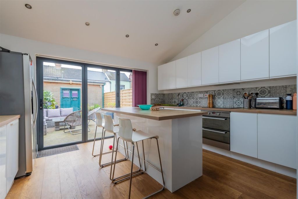 Additional image 7 of 3 bed terraced house for saleVictoria Avenue, Victoria Park, Cardiff CF5