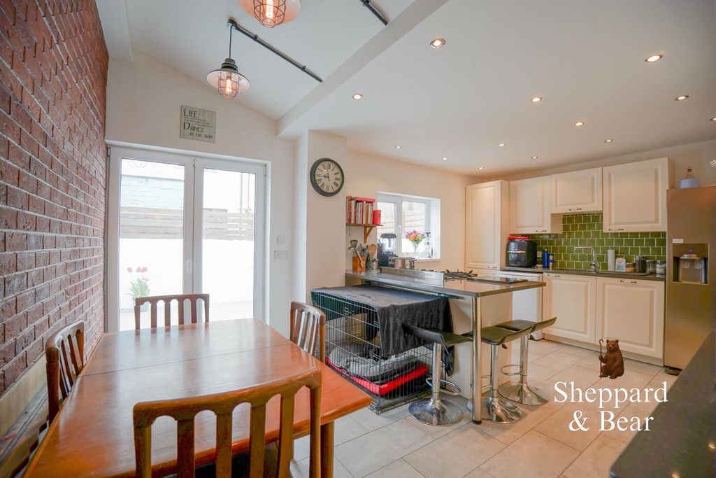Additional image 35 of 4 bed terraced house for saleClarence Embankment, Cardiff CF10