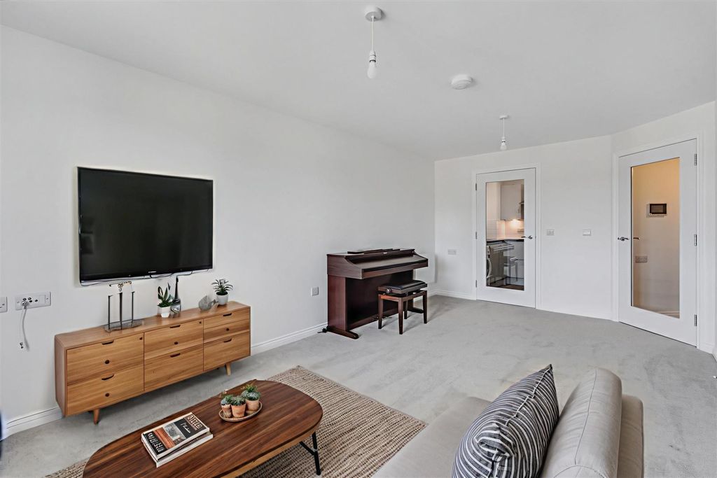 Additional image 3 of 1 bed flat for saleGilbert Lodge, 2 Wilmot Lane, Beeston NG9