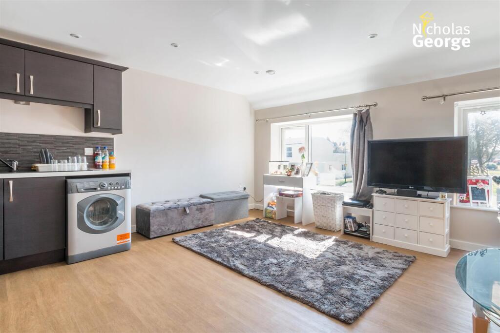 Vicarage Road, Kings Heath, B14 7NH