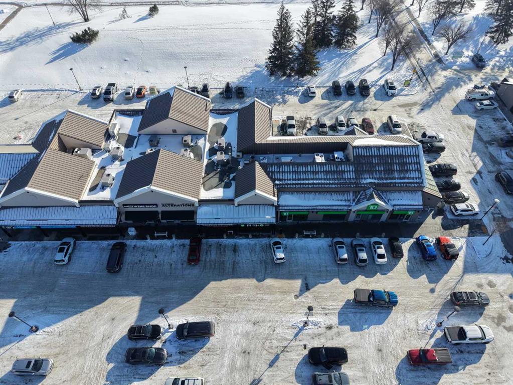 Additional image 6 of 1600 90 Avenue SW, Calgary, AB, T2V 5A8