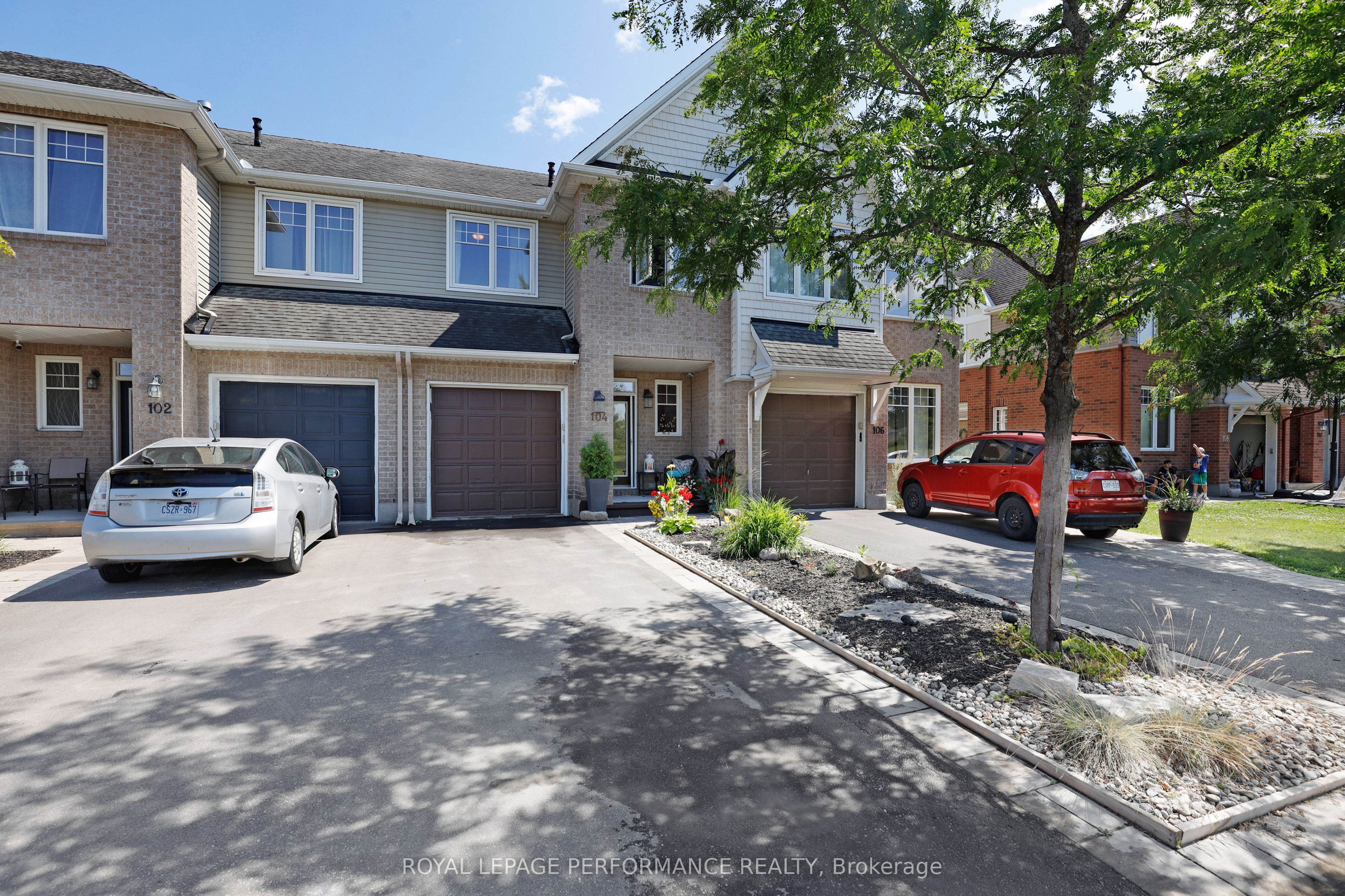 Additional image 3 of 104 Hillman Marsh Way, Ottawa, ON, K1T 0B1