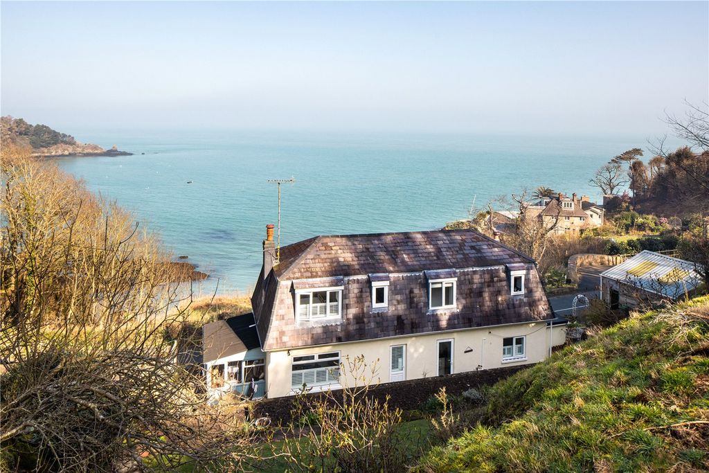 3 bed detached house for saleLe Mont De Rozel, St Martin, Jersey JE3