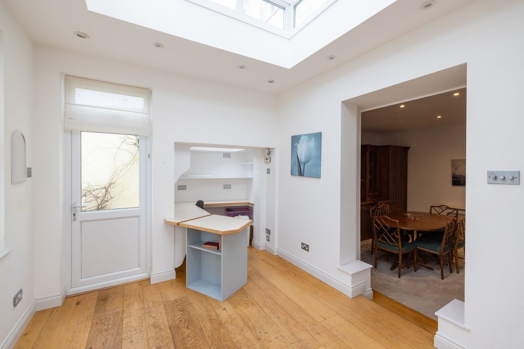 Additional image 13 of 5 bed detached house for saleVale Road, St. Sampson, Guernsey GY2
