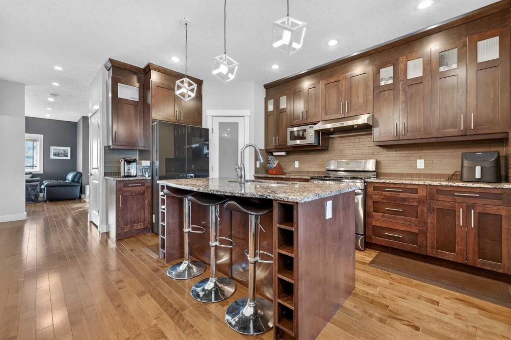 Additional image 6 of 7104 36 Avenue NW, Calgary, AB, T3B 1T8