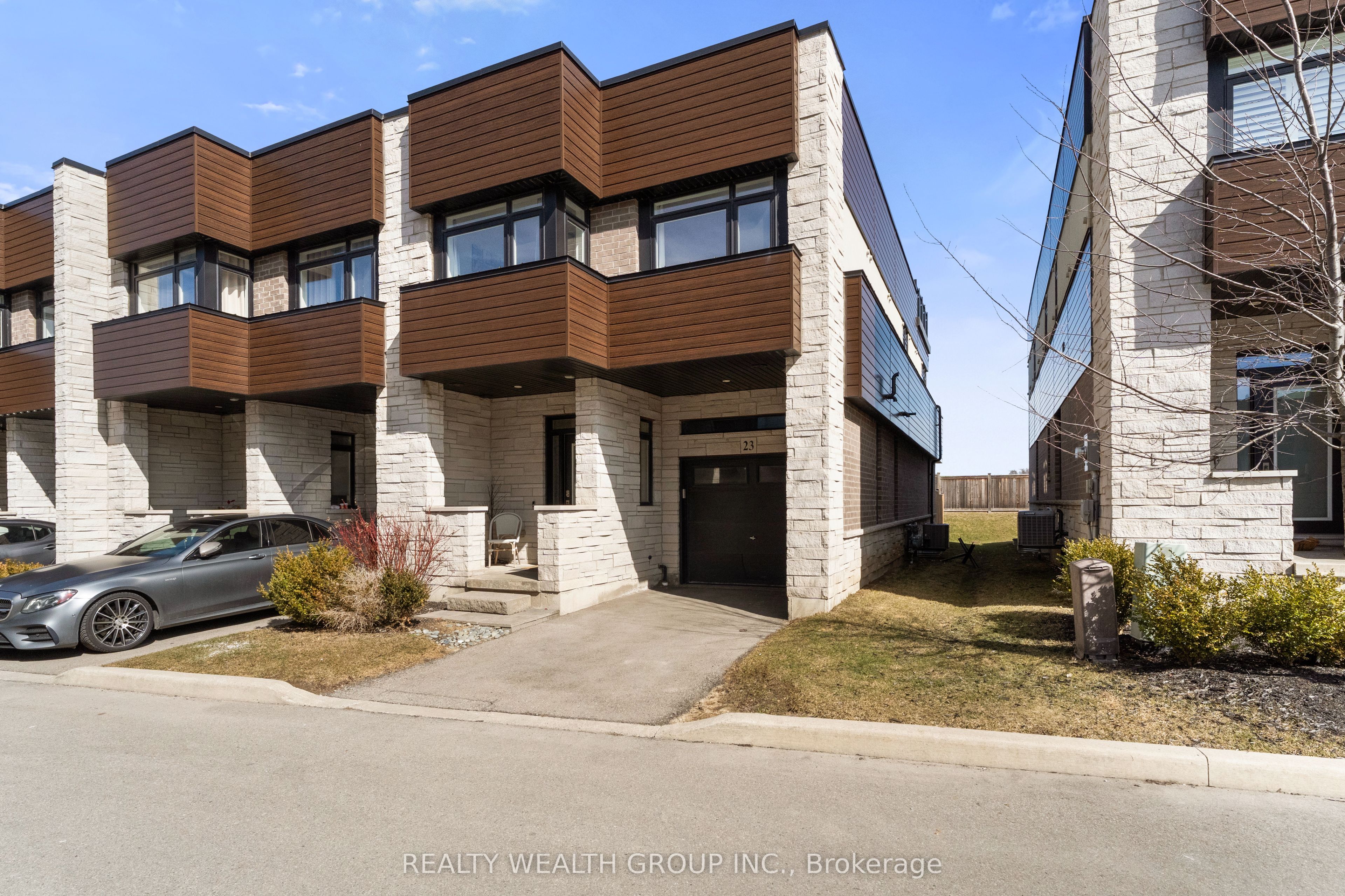 Additional image 2 of 23-35 Midhurst Heights, Hamilton, ON, L8J 0K9