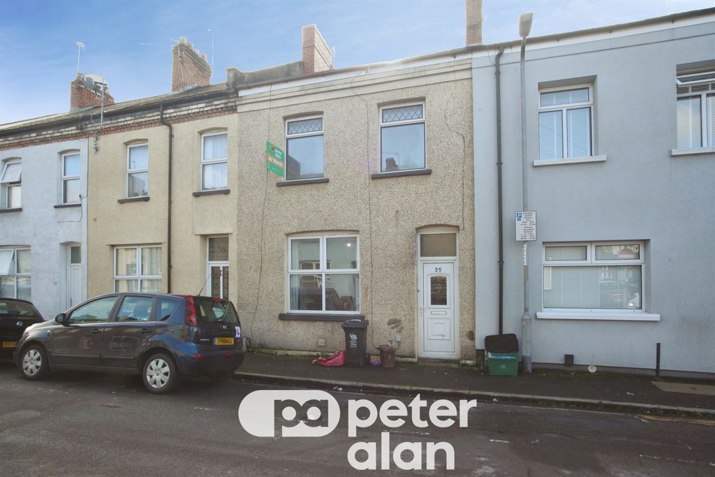3 bed terraced house for saleLivingstone Place, Newport NP19