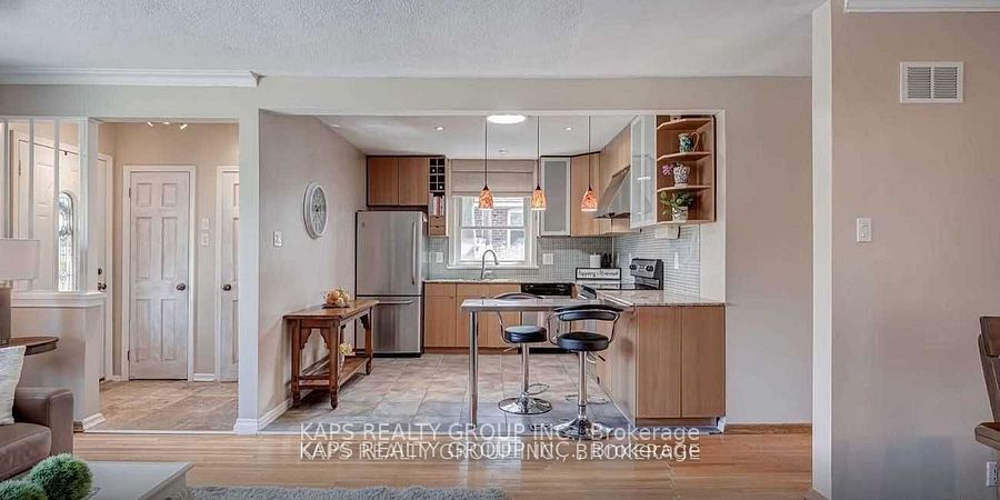 Additional image 4 of 10 Wanita Road, Mississauga, ON, L5G 1B1