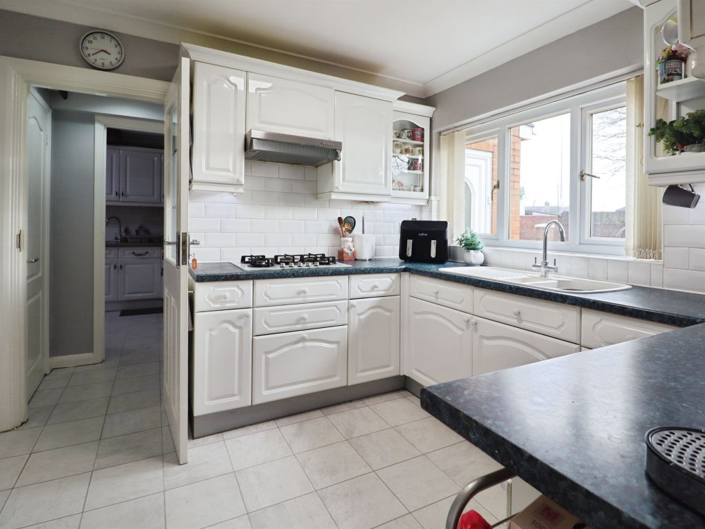 Additional image 7 of 4 bed semi-detached house for saleAxbridge Crescent, St Mellons Rise, Cardiff CF3