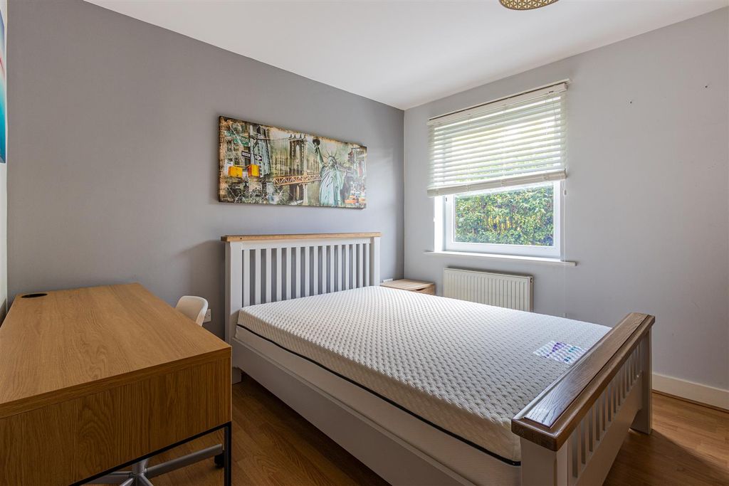 Additional image 7 of 2 bed flat for saleHeathwood Road, Heath CF14