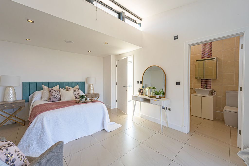 Additional image 47 of 6 bed detached house for saleKemeys Inferior, Newport NP18