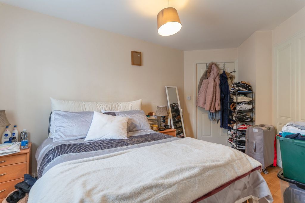 Additional image 8 of 2 bed flat for saleLlanidloes Mews, Newport NP10