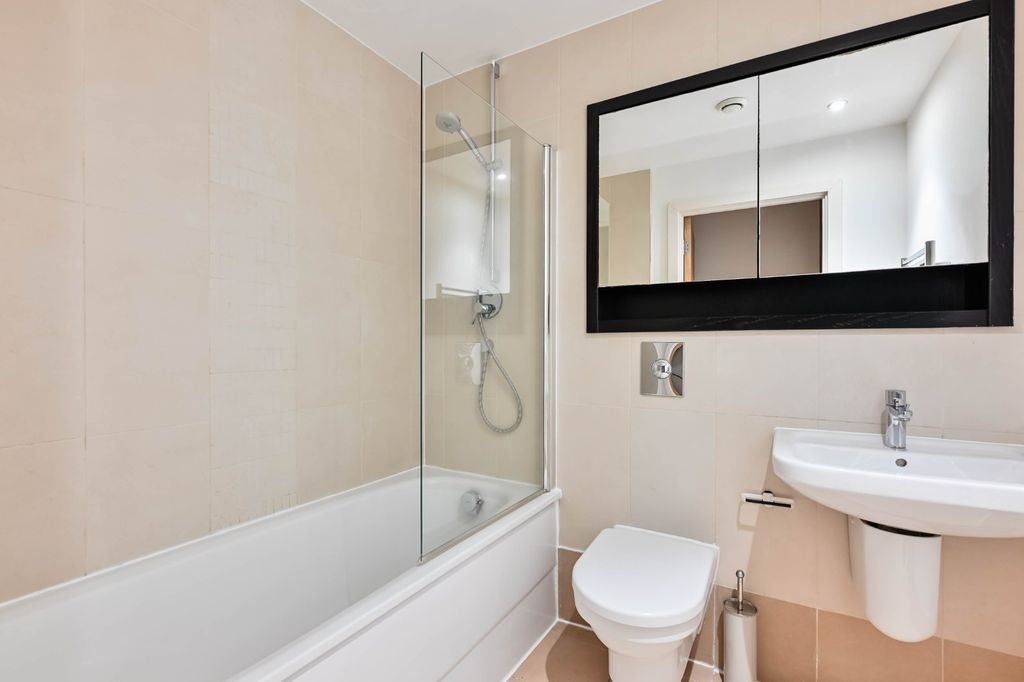 Additional image 9 of 2 bed flat for saleCordwainers Court, Hungate, York YO1