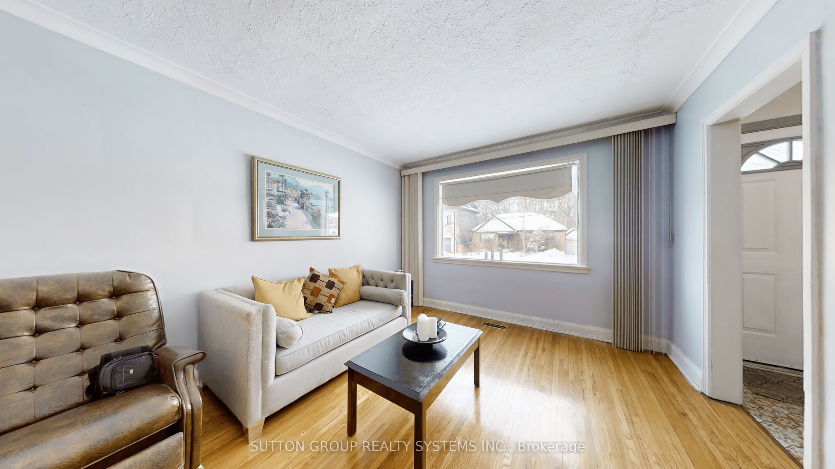 Additional image 4 of 199 Strathnairn Avenue, Toronto, ON, M6M 2G6