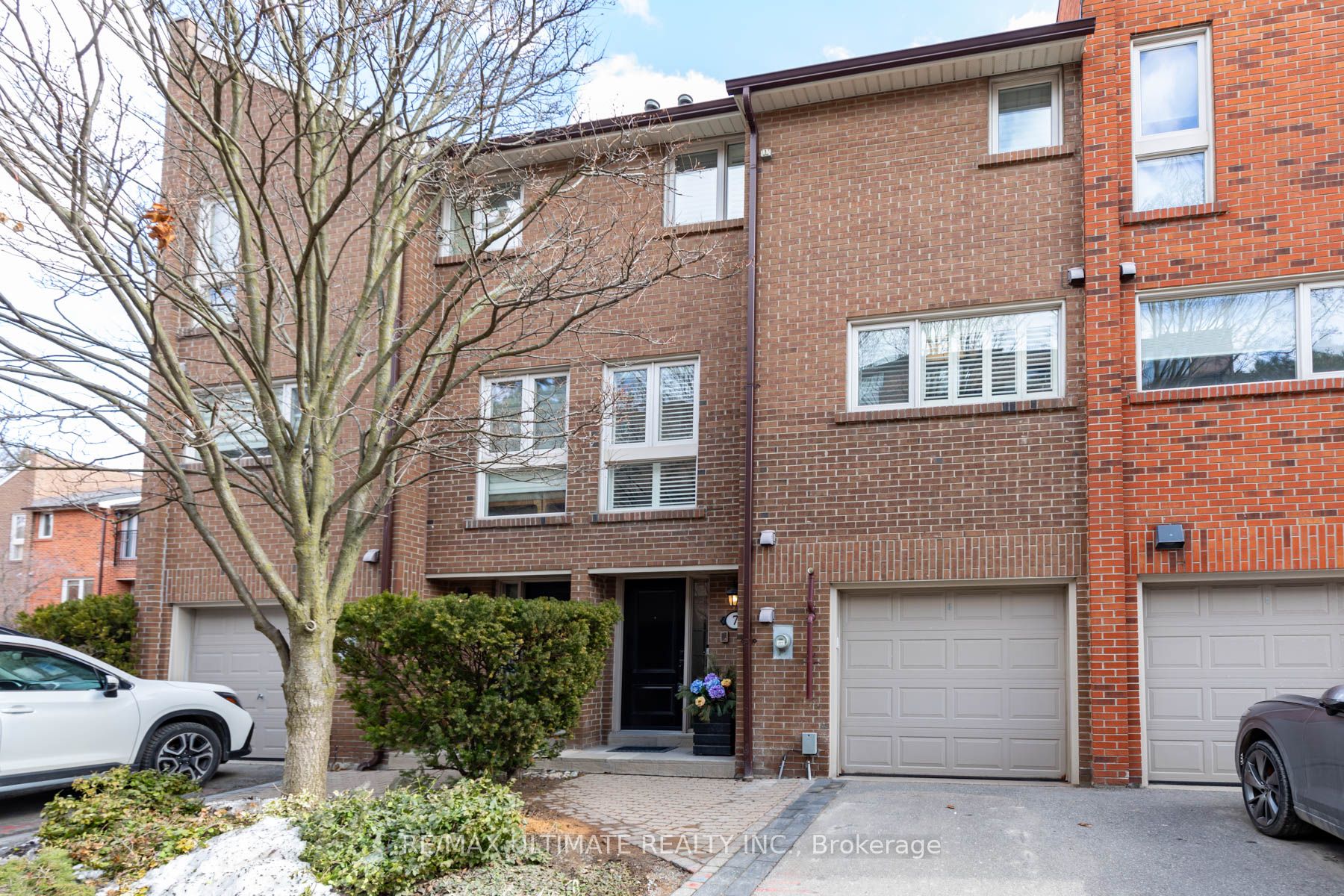 7 Sylvan Valleyway N/a, Toronto, ON, M5M 4M4