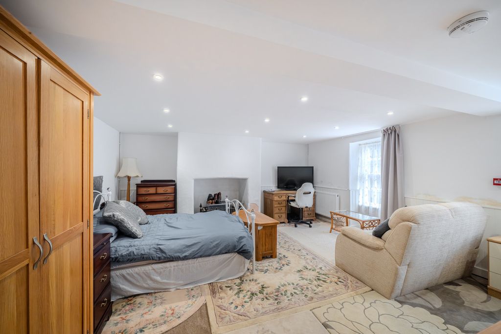 Additional image 25 of 4 bed end terrace house for saleBridge Street, Chepstow, 5 NP16