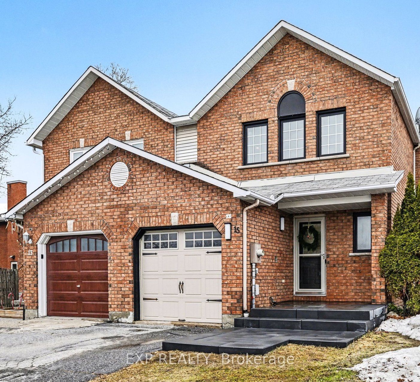 15 Hendrie Court, Ottawa, ON, K2L 4A4
