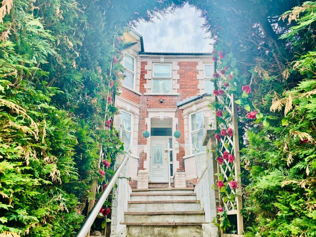 Additional image 7 of 4 bed semi-detached house for saleAlexandra Road, Six Bells, Abertillery NP13