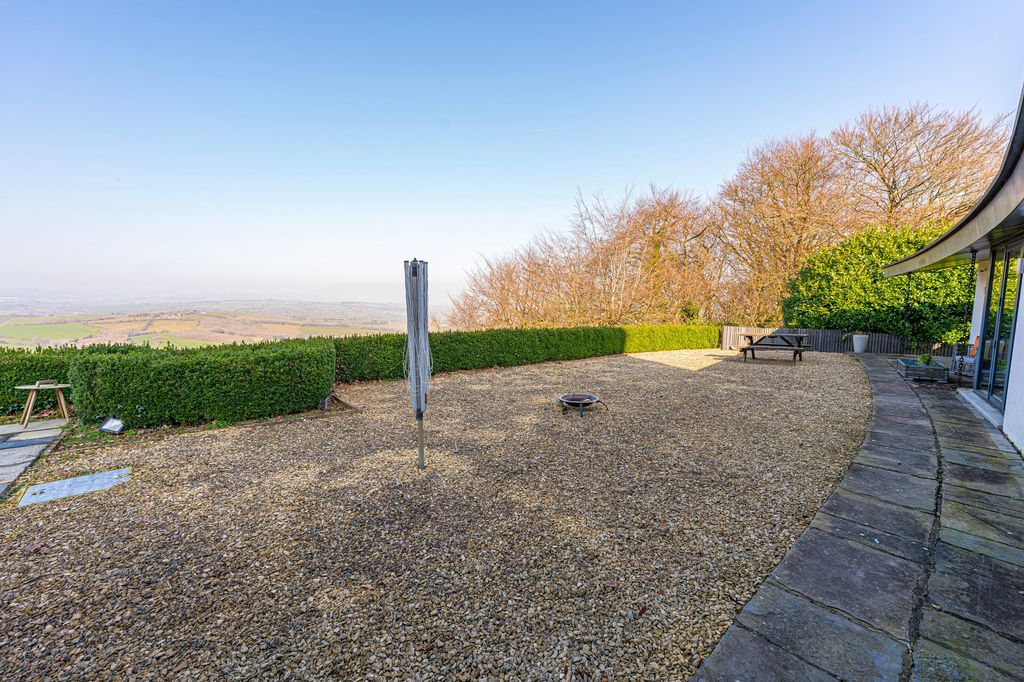 Additional image 68 of 6 bed detached house for saleKemeys Inferior, Newport NP18
