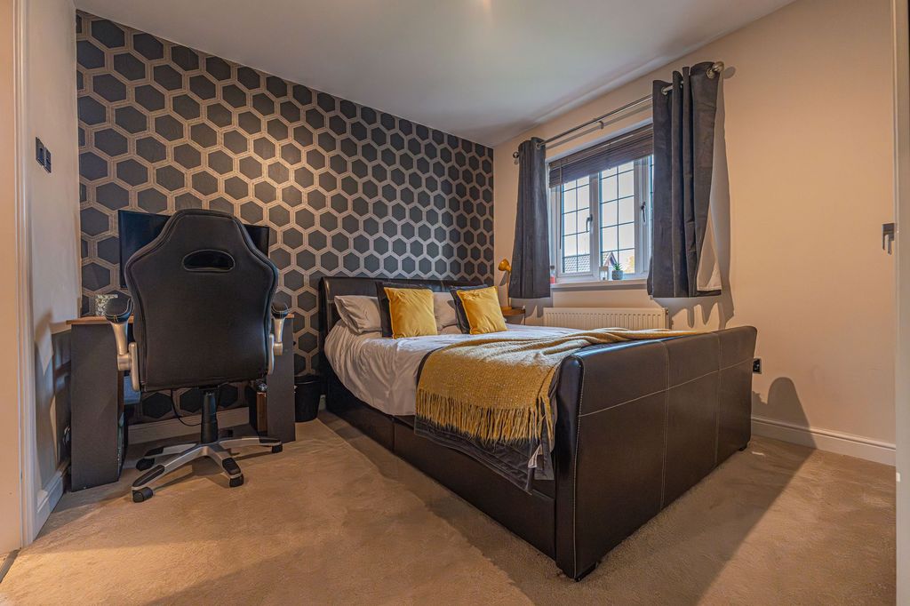 Additional image 21 of 4 bed detached house for saleHeronston Close, Undy NP26